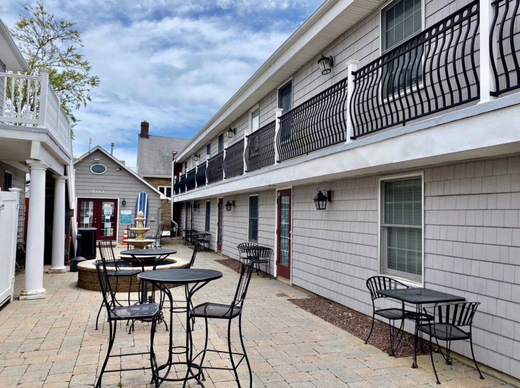 – 2 BR Beach Suites – Multiple Available