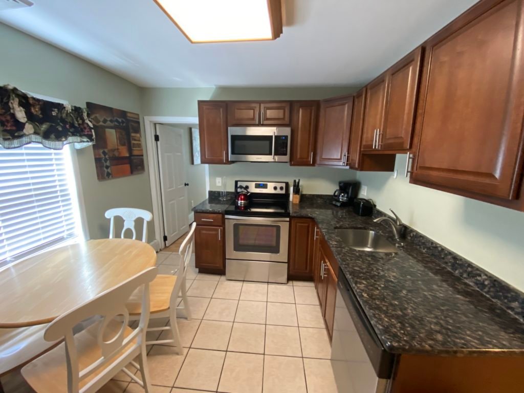 2 BR Breakwater Suite