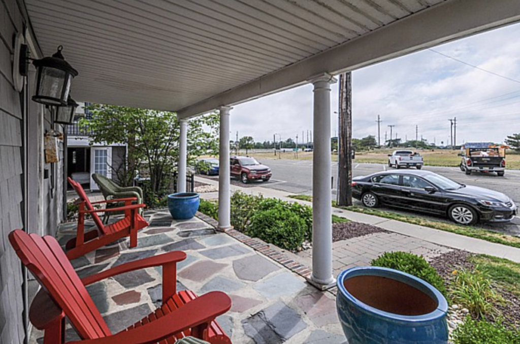 5 BR Grand Beach House