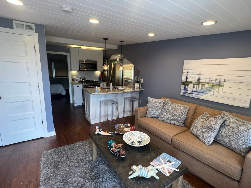 1 BR Park 57